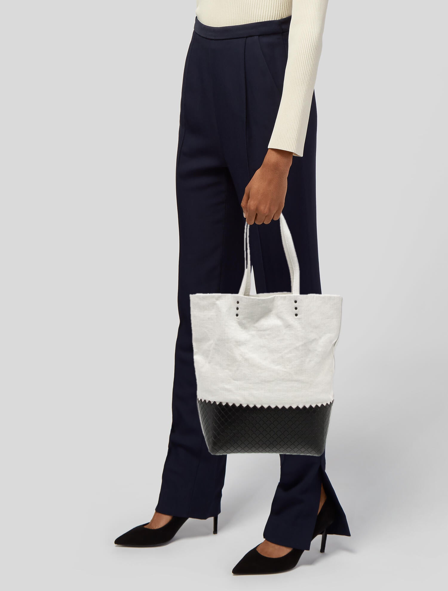 Bottega Veneta Intrecciato Top Handle Bag