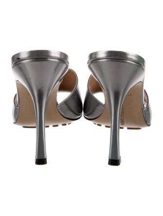 Bottega Veneta Stretch Leather Slides