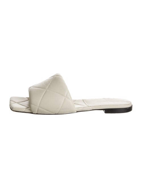 Bottega Veneta Quilted Pattern Leather Slides