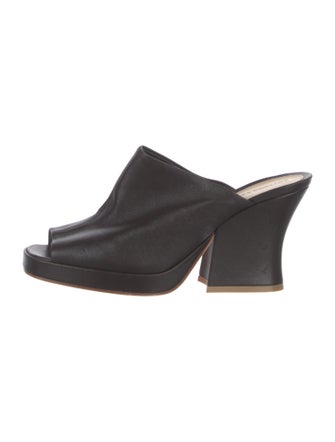 Bottega Veneta Leather Slides