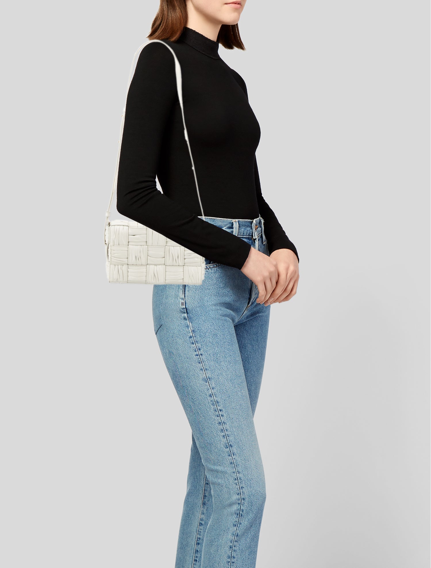 Bottega Veneta Intrecciato Cassette Medium