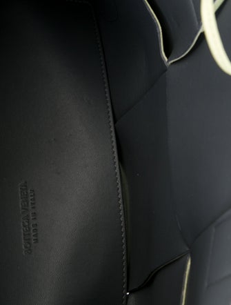 Bottega Veneta Intrecciato Arco