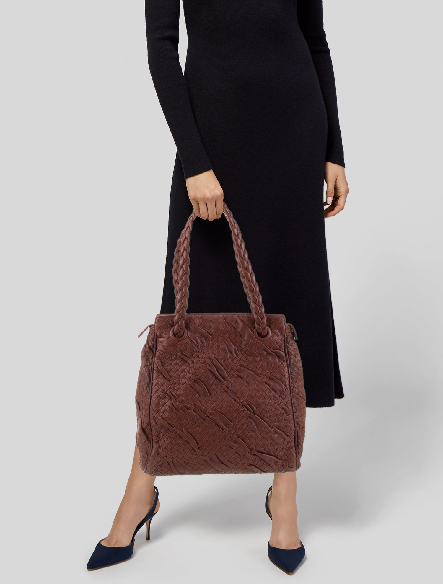 Bottega Veneta Leather Zip Shoulder Tote