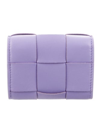 Bottega Veneta Maxi Intrecciato Card Case Intrecciato Weave Compact Wallet