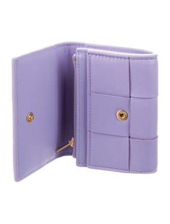 Bottega Veneta Maxi Intrecciato Card Case Intrecciato Weave Compact Wallet