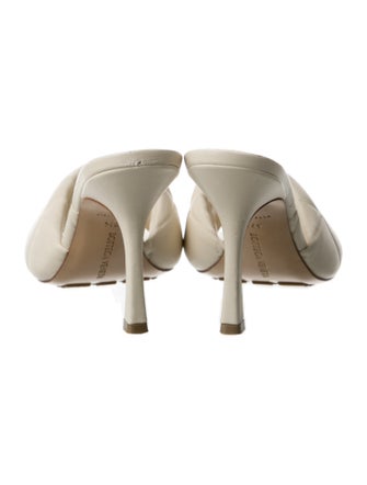 Bottega Veneta Lido Intrecciato Weave Slides