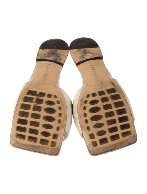 Bottega Veneta Quilted Pattern Leather Slides