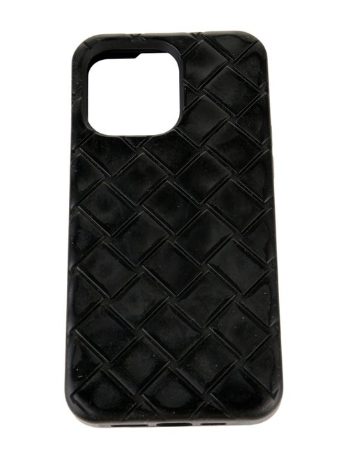 Bottega Veneta Intrecciato Weave-Motif Silicone iPhone X case.