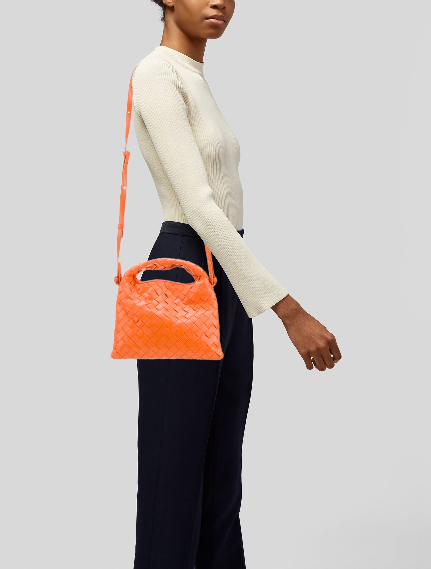 Bottega Veneta Intrecciato Hop Mini