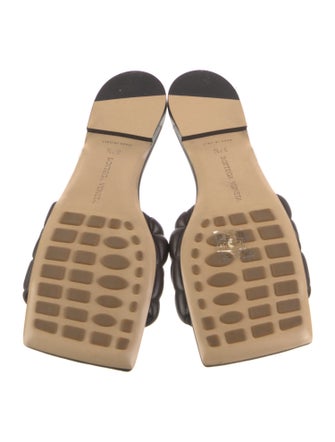 Bottega Veneta Quilted Pattern Leather Slides