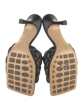 Bottega Veneta Padded Lido Quilted Pattern Slides
