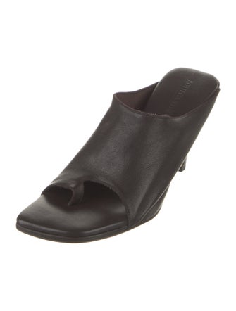 Bottega Veneta Leather Slides
