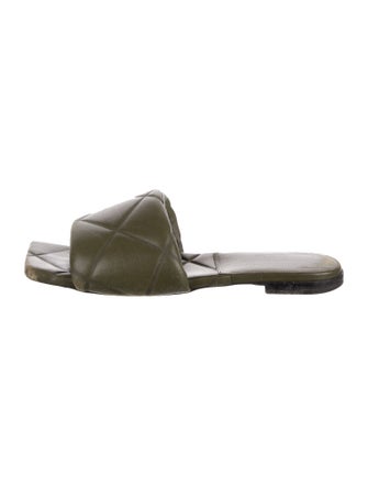 Bottega Veneta Quilted Pattern Leather Slides