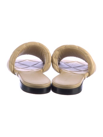 Bottega Veneta Quilted Pattern Leather Slides