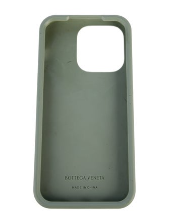 Bottega Veneta green rubber case iphone 14 pro