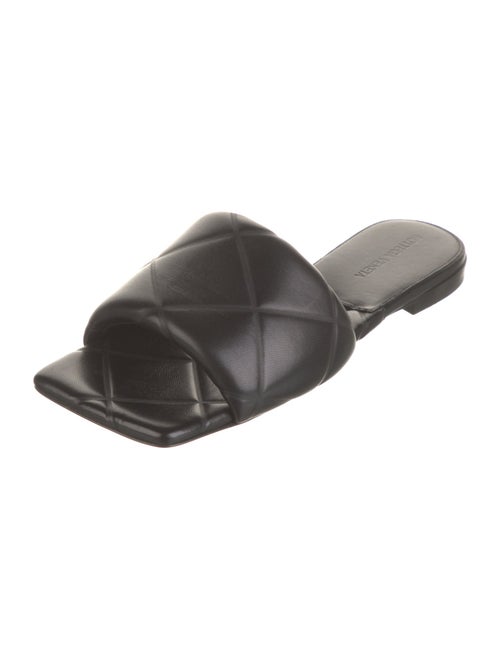 Bottega Veneta Lido Flat Sandal Quilted Pattern Slides