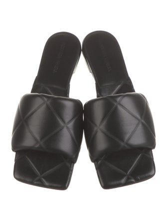 Bottega Veneta Lido Flat Sandal Quilted Pattern Slides