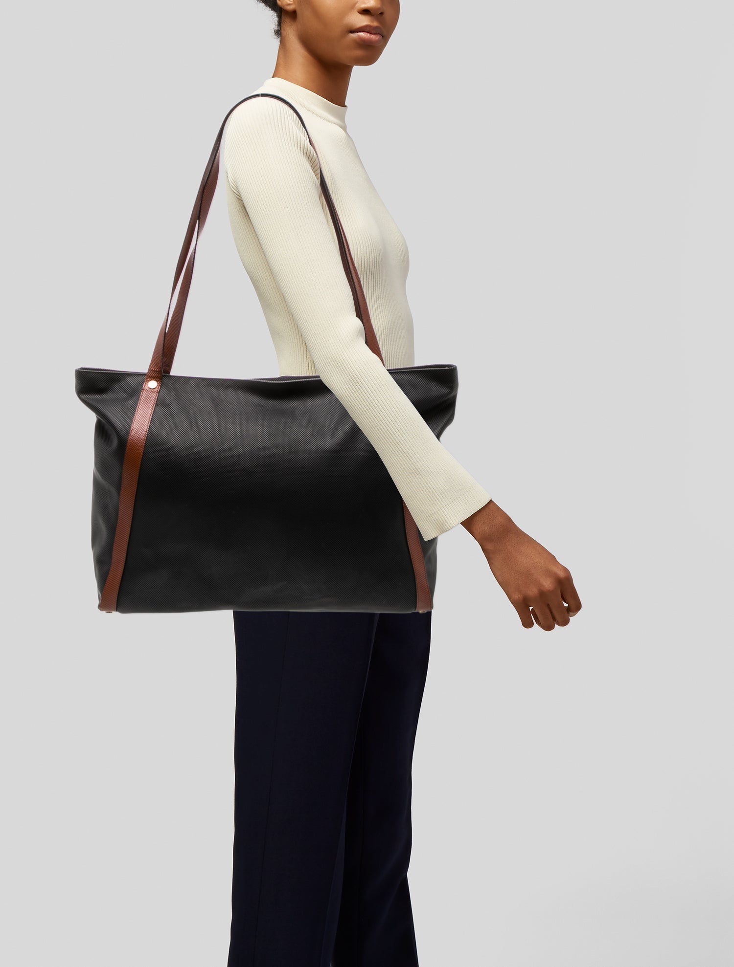 Bottega Veneta Leather Marco Polo