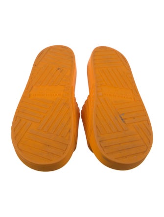 Bottega Veneta Rubber Slides