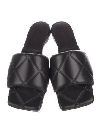 Bottega Veneta Quilted Pattern Leather Slides