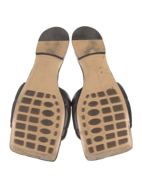 Bottega Veneta Quilted Pattern Leather Slides
