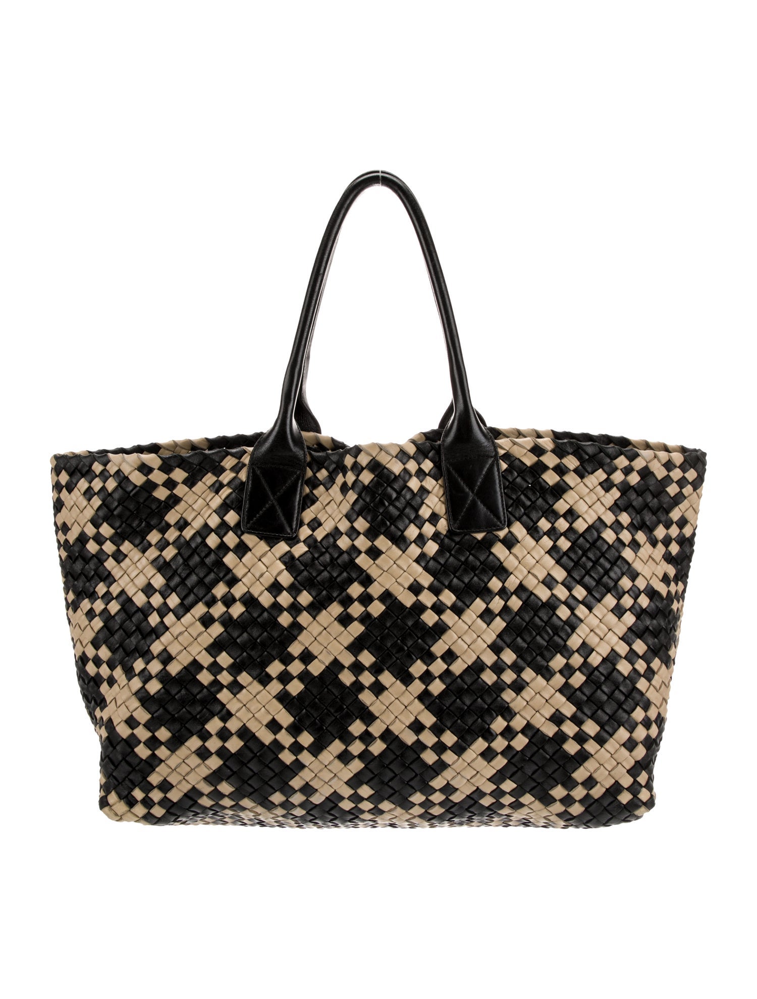 Bottega Veneta Intrecciato Cabat Medium