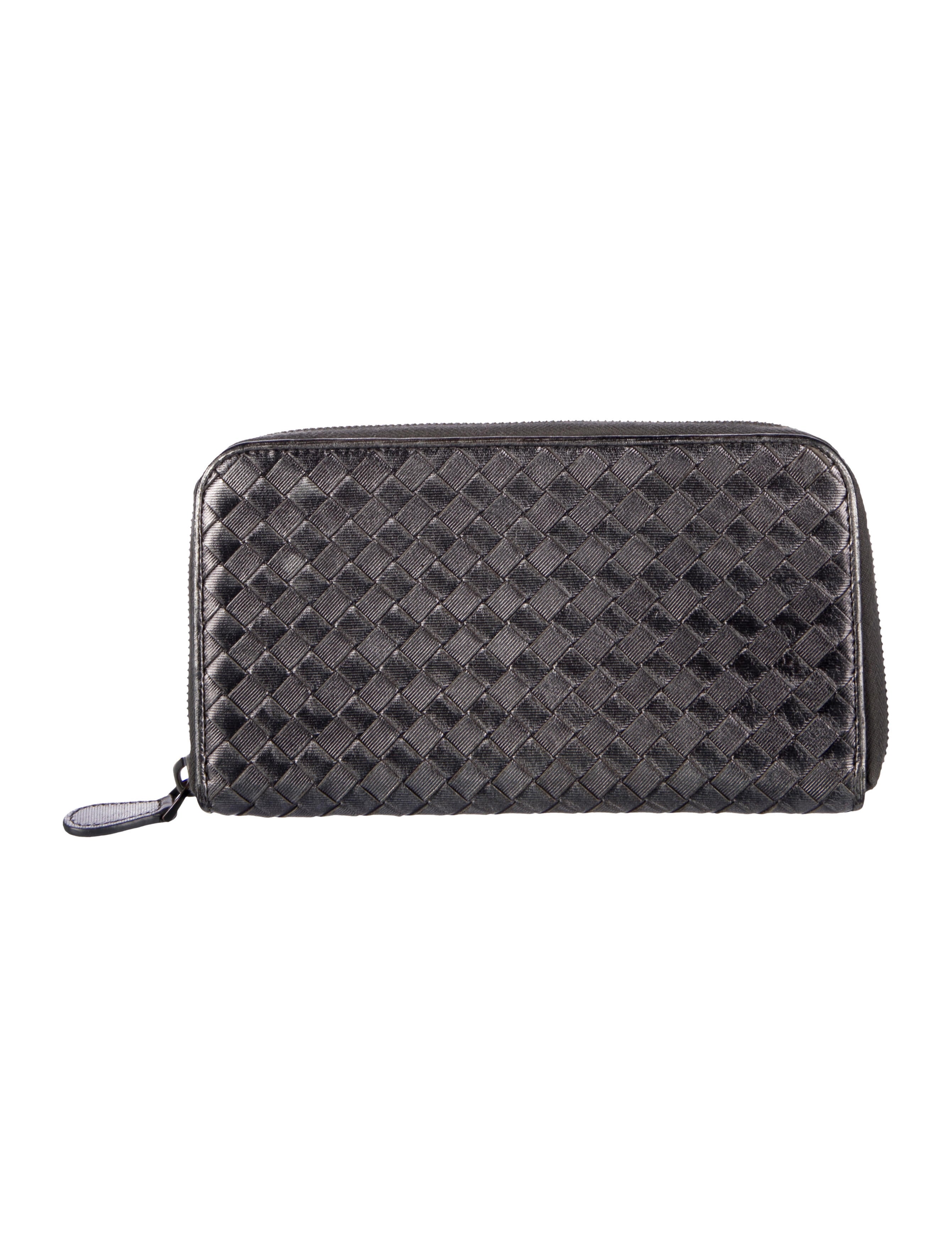 Bottega Veneta Intrecciato Weave Leather Continental Wallet