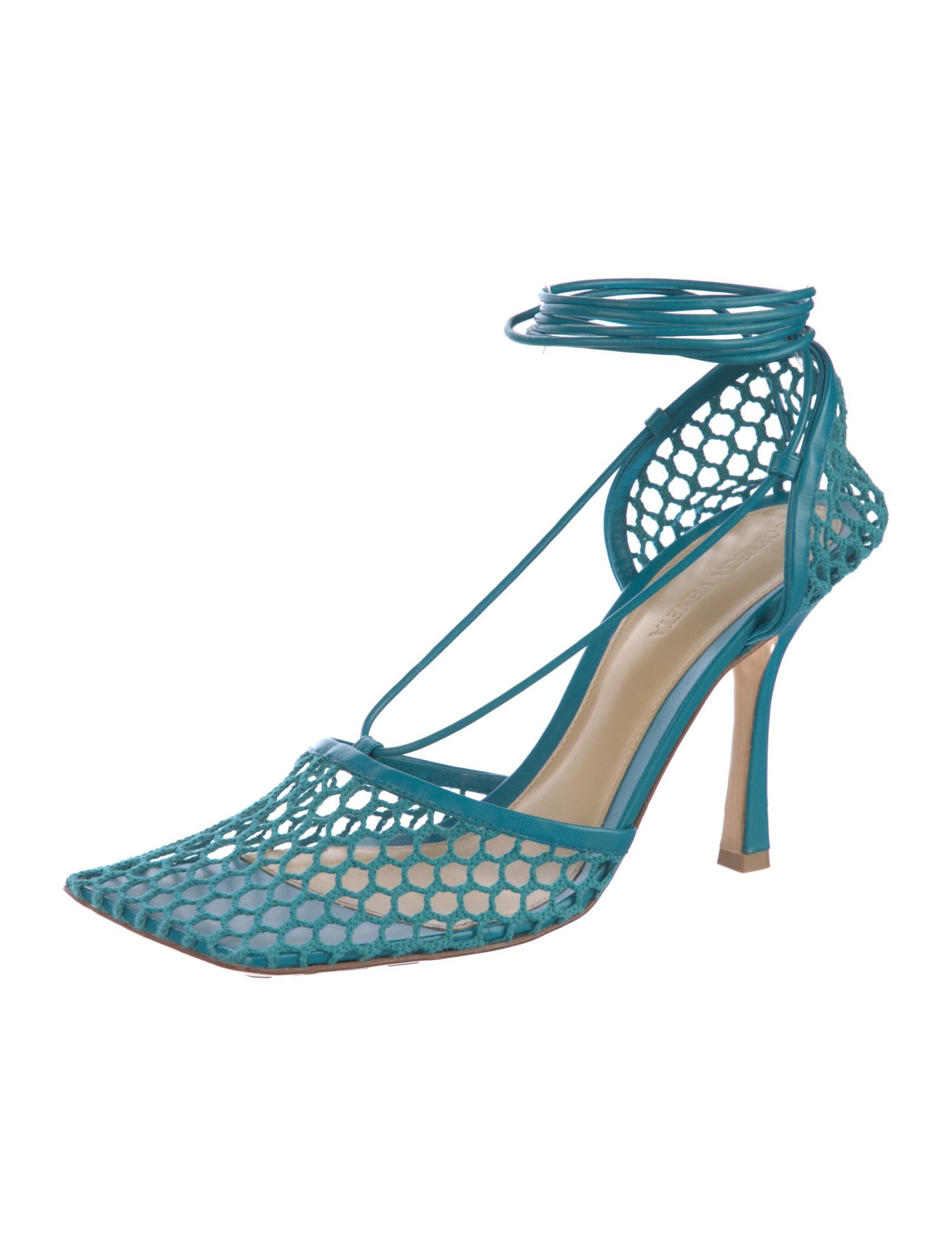 Bottega Veneta D'Orsay Pumps