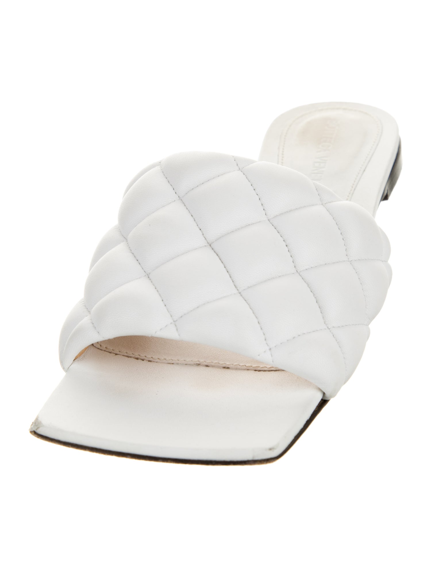 Bottega Veneta Quilted Pattern Leather Slides
