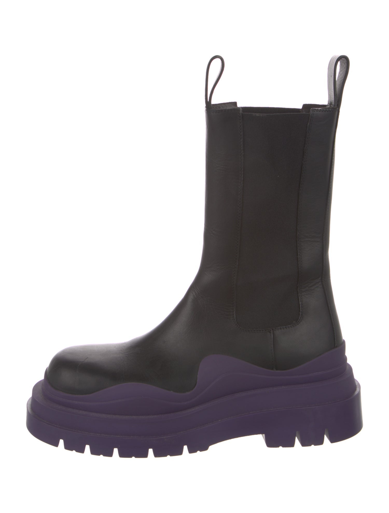 Bottega Veneta Leather Chelsea Boots