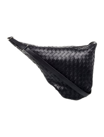 Bottega Veneta Intrecciato Classic Virgule Crossbody