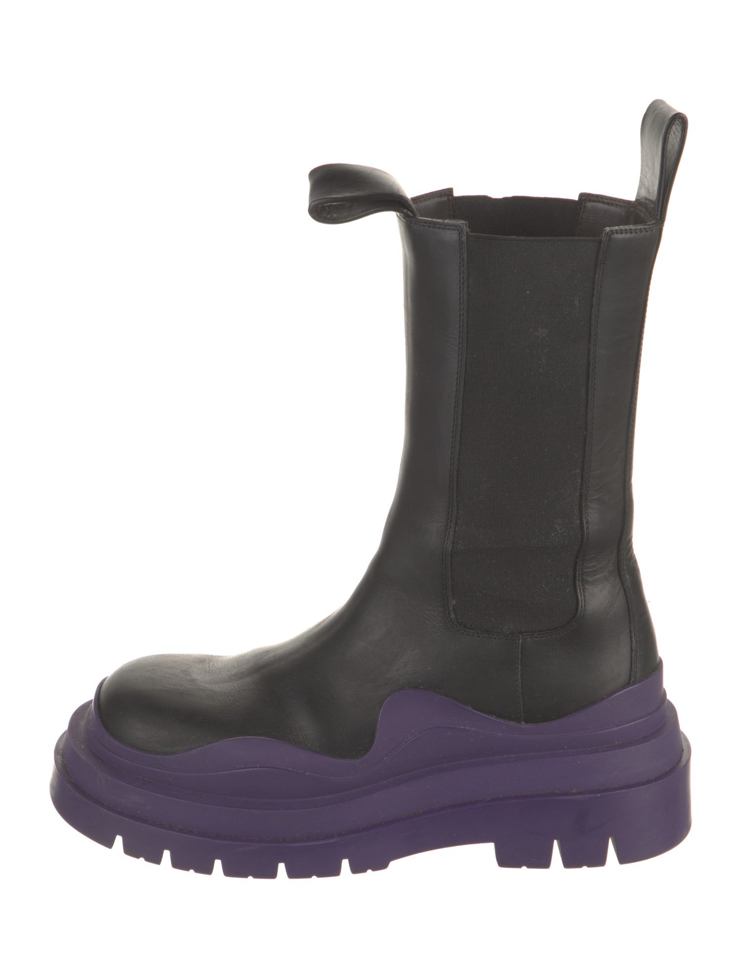 Bottega Veneta Leather Chelsea Boots