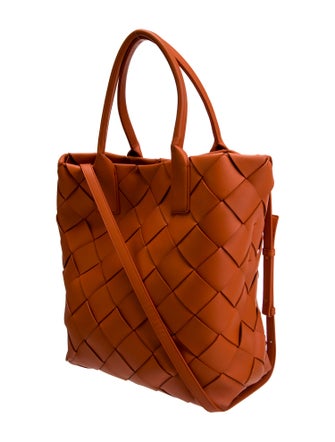 Bottega Veneta Intrecciato Tote Medium