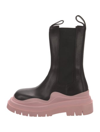 Bottega Veneta Leather Chelsea Boots