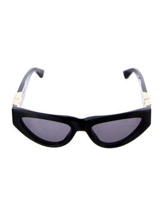 Bottega Veneta Cat-Eye Tinted Sunglasses