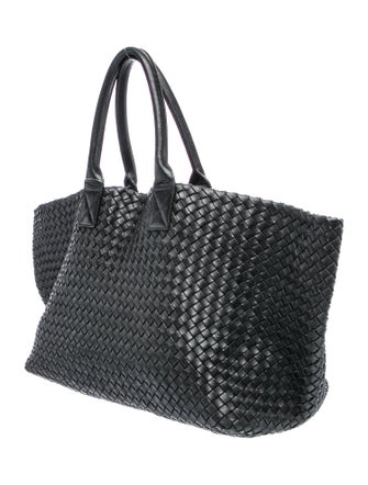 Bottega Veneta Intrecciato Cabat Large