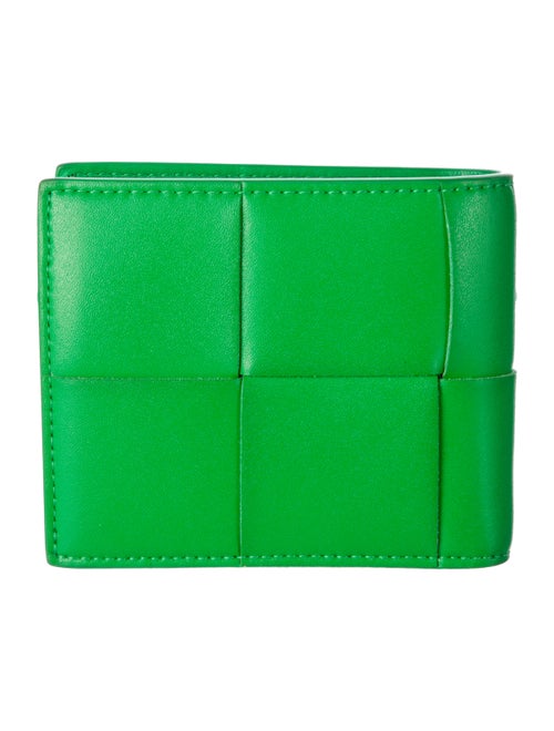 Bottega Veneta Intrecciato Weave Leather Bifold Wallet