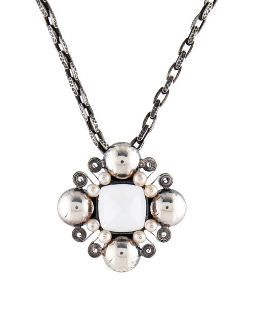 Bottega Veneta Pearl & Quartz Pendant Necklace