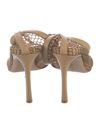 Bottega Veneta Leather Printed Pumps