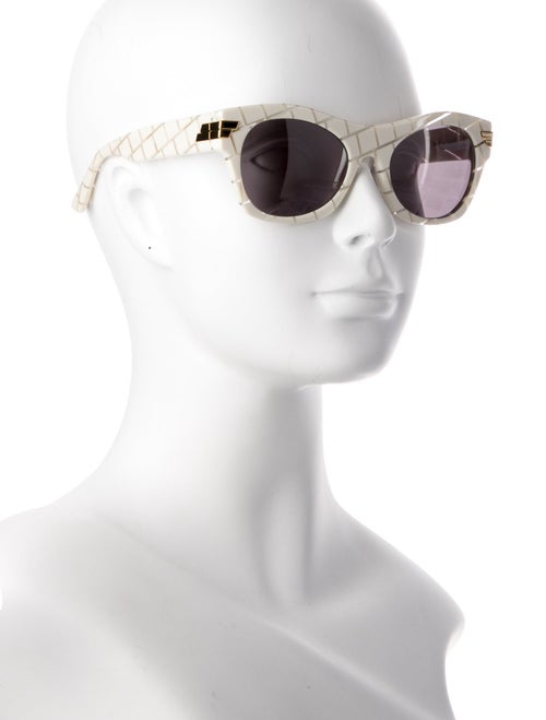 Bottega Veneta Wayfarer Tinted Sunglasses