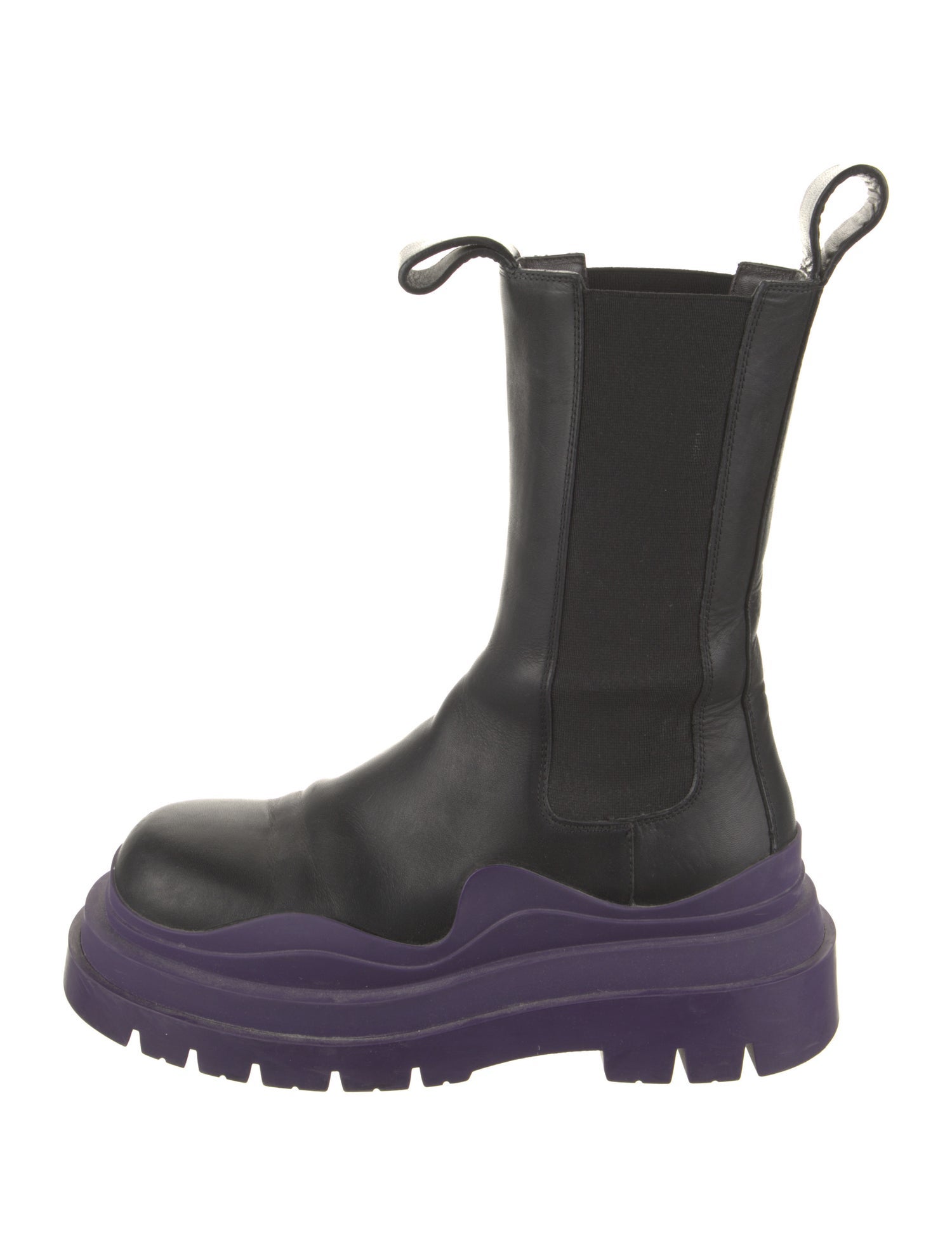 Bottega Veneta Leather Chelsea Boots