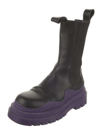 Bottega Veneta Leather Chelsea Boots