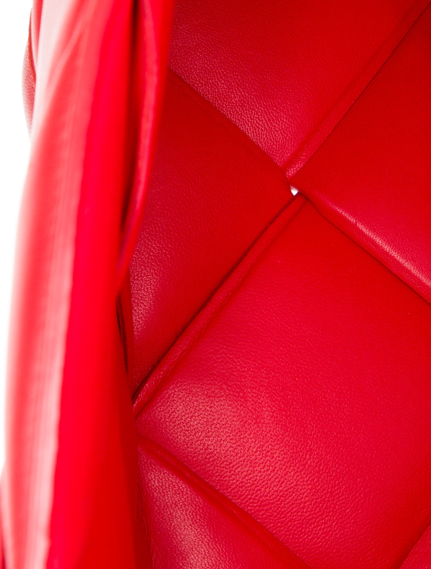 Bottega Veneta Intrecciato Chain Padded Cassette