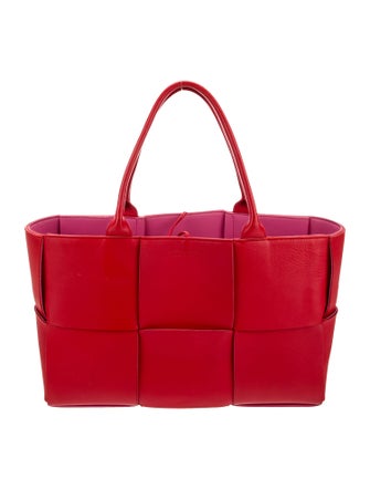 Bottega Veneta Intrecciato Arco Medium