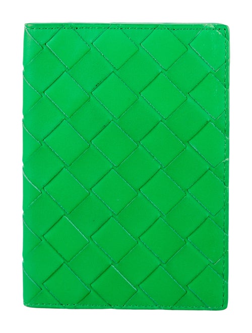 Bottega Veneta Intrecciato Weave Leather Compact Wallet