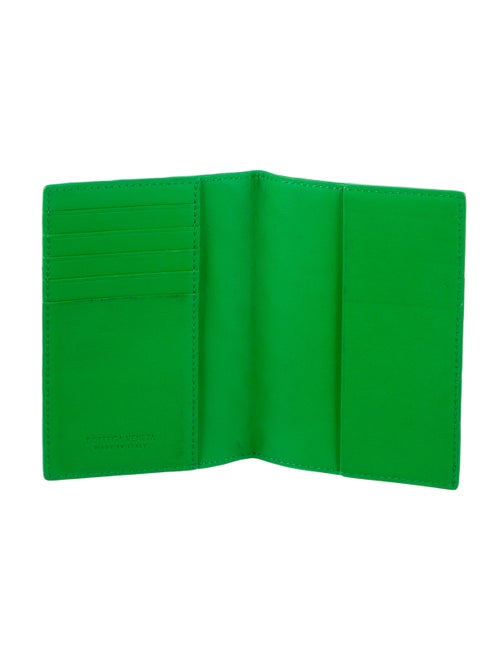 Bottega Veneta Intrecciato Weave Leather Compact Wallet