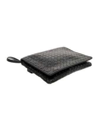 Bottega Veneta Intrecciato Messenger Bag