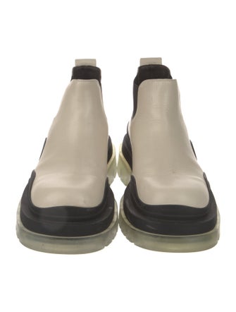 Bottega Veneta Leather Chelsea Boots