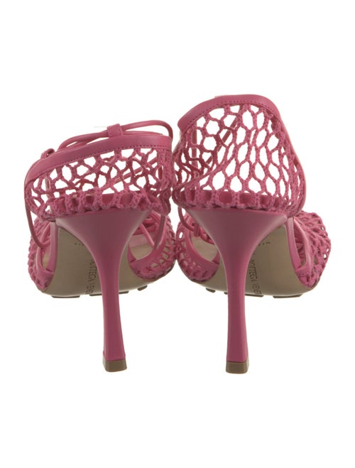 Bottega Veneta Leather Leather Trim Embellishment D'Orsay Pumps