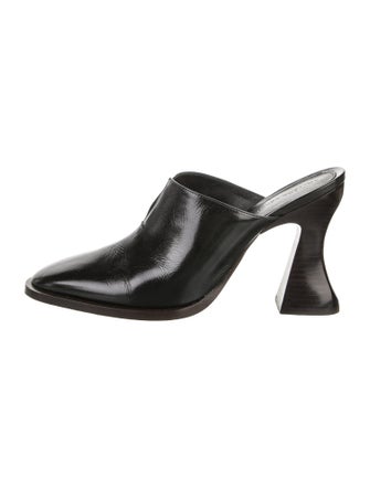 Bottega Veneta Leather Mules